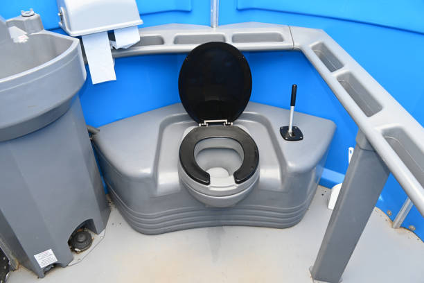 Best Best portable toilet rental  in Fairfax, IA